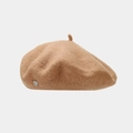 Classic camel wool beret hat with a round silver metal emblem for a vintage winter style - Khaki