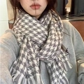 Classic houndstooth winter scarf in black and grey with stylish fringe detail for women - Houndstooth Grey