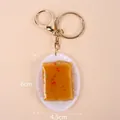 Portachiavi cibo in miniatura con frittata realistica su vassoio bianco da 6cm - Piatto Ovale - Tofu A Mille Strati / Chiusura Dorata a Forma di 8