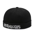 Berretto docker nero stile street con ricamo artistico di lettere bianche - Regolabile / Nero