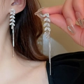 Silver fringe tassel earrings with marquise rhinestones and long snake chains - Marquise Gem Wheat / Silver