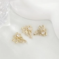 Golden bow-shaped copper pendant with heart-shaped cubic zirconia for DIY jewelry making - Heart Stone Ribbon Bow (PJ0313) / Gold