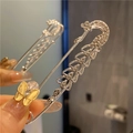 Exquise pauwbroche met zilveren metalen basis en volledige kristallen strassinleg - Pauw Ontwerp Stijl (Zilver)