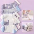 Fünferpack lila und blaue Netz-Baumwollsocken mit Schleifen und niedlichen Hasenmotiven - Mesh Lila Hase / 3-5 Jahre (Fußlänge 13-15cm)