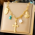 Halskette aus vergoldetem Edelstahl mit Türkis-Kreuz und Perlenanhängern in Box - Religiöses Kreuz Jesus Türkis Stil (N3337)