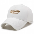 Witte baseballpet met bruin Kaiyan borduursel en een gebogen klep voor dames - Wit