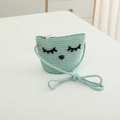 Détail du sac à bandoulière en paille vert menthe avec un visage de dessin animé mignon - 2-6 Ans / Sac / Bleu lac