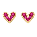 Mini-Herzstecker aus Gold mit Magenta-Zirkonia und Perlenrand auf weißem Hintergrund - Rosenrot