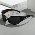 Occhiali da sole sportivi neri stile Y2K avvolgenti con montatura aerodinamica - Montatura Nera Lenti Grigio Nero