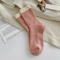Calze in lana rosa e bianco crema con trama a coste verticali in vista piatta - Taglia unica (34-40) / Rosa/Bianco Contrasto
