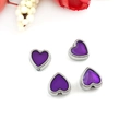 Cuentas de corazón púrpura con borde plateado para la creación de joyas DIY - 8mm / Morado