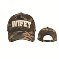 Cord-Baseballcap in Waldtarnung mit goldumrandeter WIFEY-Stickerei und Metallschnalle - Klassisches Dschungel-Camo