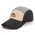 Outdoor 5-Panel-Kappe, schnelltrocknend, mit Berg-Stickerei und Explore-Schriftzug - Verstellbar / Schwarz Grau Color-block