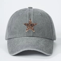 Gorra de béisbol clásica de algodón lavado gris con un elegante parche de estrella de leopardo - Talla única / Gris