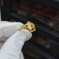 Elegant gold-plated ring featuring a radiant diamond pattern and filigree vintage design - Vintage Radial Pattern (J24587)