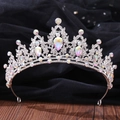 Dettaglio della corona da sposa argento con cristalli AB e gemme a forma di goccia - Argento a Punta Strass AB