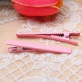 Pair of 6cm pink slim duckbill hair clips in painted metal on white lace background - Pink