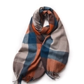 Sciarpa a quadri arancione, blu e beige con bordi a frange su sfondo bianco - 182*68cm / Grigio chiaro