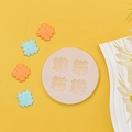 Round silicone mold for DIY Danish cookies and waffle-shaped chocolates with four cavities - Waffle Pattern (167#)