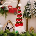 Gnomo de Navidad de felpa con gorro rojo y cascabeles colgado de un árbol - Rojo