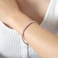 Elegantes Tennisarmband mit rosa Zirkonia und silberfarbener 18k Goldbeschichtung - Pink Zirkonia Stahlfarbe