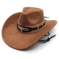 Détail d'un chapeau de cowboy en daim marron avec ornement tête de taureau argentée et cordon - M (56-58cm) / Kaki