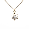 Collana con ciondolo a tartaruga bianca e catena dorata minimalista da donna elegante - Bianco