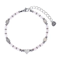 Dettaglio del bracciale con perline rosa e ciondolo a cuore in acciaio inossidabile - Bracciale in Quarzo Rosa