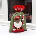Sacco regalo di Natale in tela verde con Babbo Natale 3D e chiusura con coulisse rossa - Babbo Natale / Verde