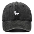 Berretto da baseball in cotone lavato nero con ricamo di scoiattolo bianco - Nero