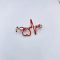 Doctor theme brooch with gold stethoscope, red heart, and sparkling zircon detail - Single Diamond Stethoscope