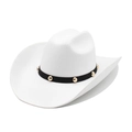 Witte vilten cowboyhoed met zwarte suède band en gouden metalen studs op wit - M(56-59CM) / Wit