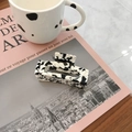 Minimalist square hollow hair claw clip with stylish black and white spotted pattern - Black White Pattern-7.8cm