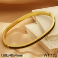Bracciale ovale dorato minimalista con motivi geometrici neri, misura 60x48mm - Stile Gemma Nera (KB183207-SP)