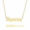 Detalle de cerca del collar con colgante de Acuario en oro sobre fondo blanco puro - Acuario (Dorado)