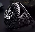 Retro serpent-style men's ring with black zirconia stones and silver crown relief detail - Adjustable Open / Dark Crown Black Zirconia