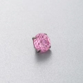 Pendiente de titanio F136 con una brillante gema de circón rosa de corte redondo - Rosa