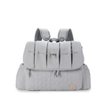 Dettaglio borsa fasciatoio trapuntata grigio chiaro impermeabile con finiture dorate e logo - Grigio