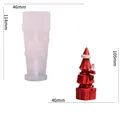 Silikonform Tannenbaum mit Weihnachtsmann und Geschenken für DIY-Duftkerzen - Weihnachtsmann mit Geschenk
