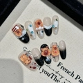 Uñas postizas 3D Capybara hechas a mano con pedrería y perlas sobre crema - Extra Pequeño (XS) / 2349-Ovalado Medio