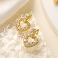 Eleganti orecchini a cuore e croce in rame placcato oro 18 carati con zirconi cubici - Huggie a Cuore Full-Pavé