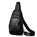 Borsa da petto da uomo in pelle nera martellata con diverse tasche con cerniera - Nero 8101