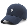 Gorra de béisbol clásica azul marino de algodón con logotipo de escudo bordado en blanco - Ajustable / Azul marino