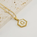 Gouden 18K roestvrijstalen ketting met zeshoekige hanger en wit emaille letter C - Goud C (Met Ketting)