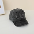Cappellino da baseball per bambini grigio scuro con ricamo KING bianco e lavaggio vintage - Nero