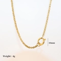 Collar de eslabones dorados con cierre de 10mm y peso de 4g en fondo blanco - Cadena de Perlas con Aro A - Dorado