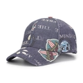 Detail einer Vintage Denim Cap mit FREE THE MIND Graffiti-Druck im Strand-Stil - Dunkelblauer Retro Graffiti Stil (D)