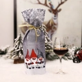 Funda para botella de vino de Navidad en lino sintético con dibujo de gnomo y lazo dorado - Funda de Botella de Vino de Gnomo Gris