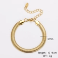 Dettaglio del bracciale a catena serpente dorato da 6mm in acciaio inox con misure - Larghezza 6mm / Oro