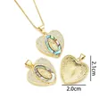 Collar con colgante de corazón dorado con Virgen María en nácar y borde de cristales - Estilo Corazón G